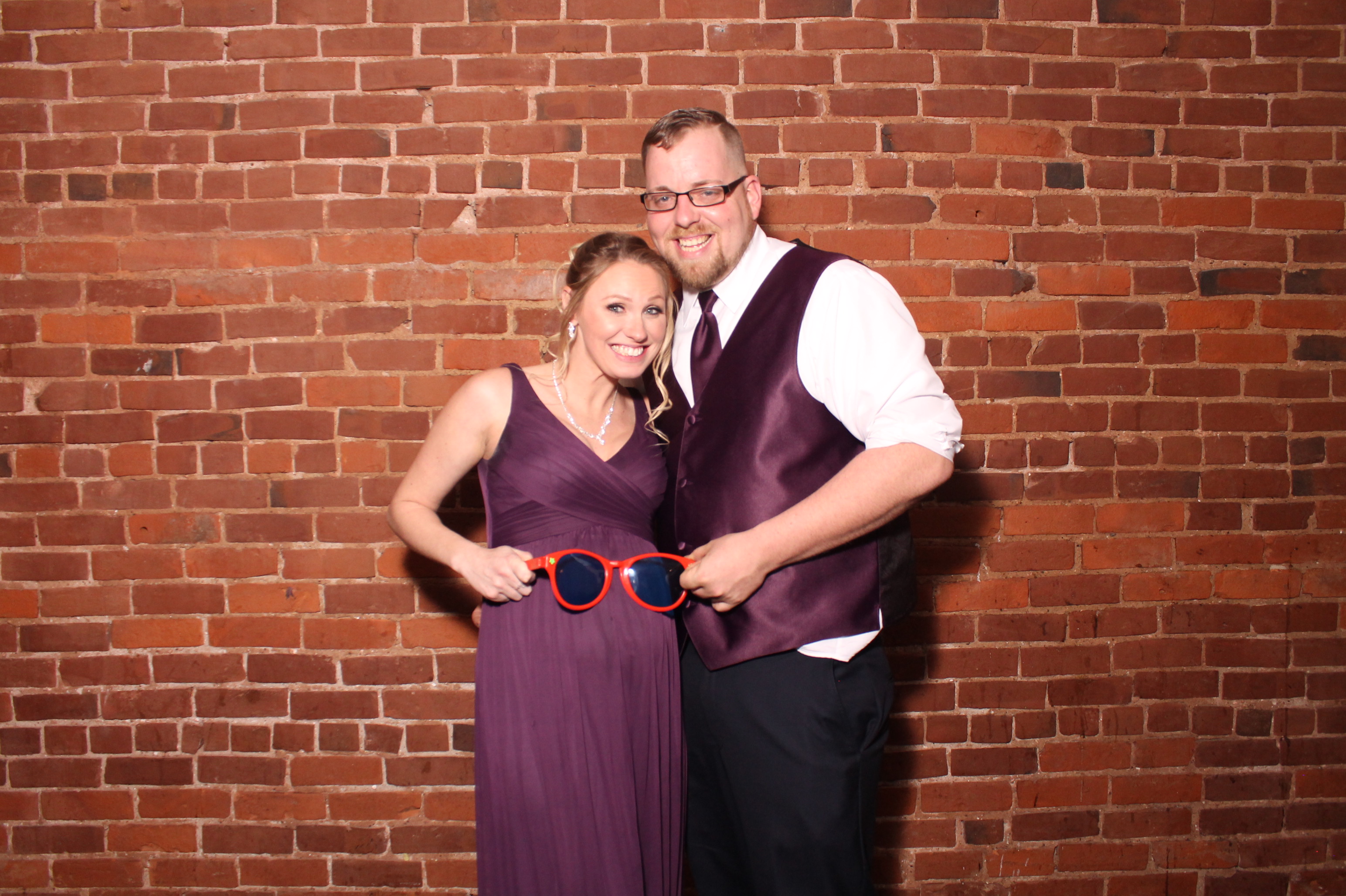Libby & Nathan | View more photos from the event at gallery.photoboothcincy.com/u/PhotoBoothCincy/Libby-Nathan